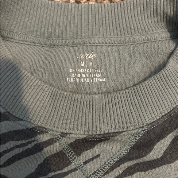 Aerie Crewneck - Picture 2 of 2